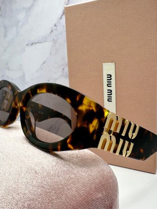 New MIU MIU Sunglasses Brown Tortoise Shell Oval Acetate Gold Logo Italy main image 12